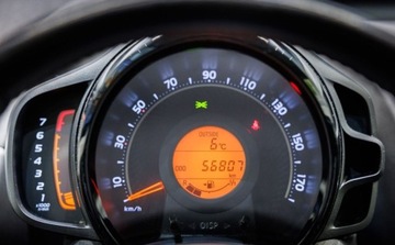 Toyota Aygo II Hatchback 3d Facelifting 1.0 VVT-i 72KM 2019 Toyota Aygo 1.0 VVT-i X-play Benzyna 72KM, zdjęcie 7