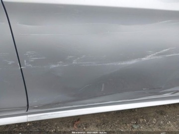 Mercedes Klasa S W222 2017 Mercedes-Benz Klasa S 2017 MERCEDES-BENZ S 550 4.7 Benzyna 448KM, zdjęcie 17