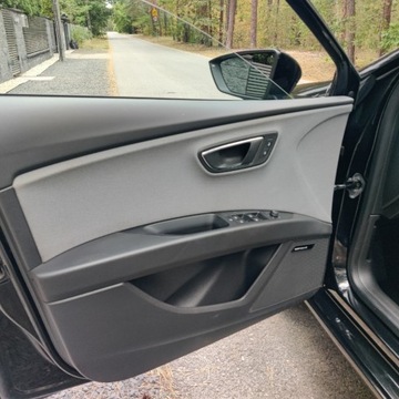 Seat Leon III SC Facelifting 1.2 TSI 110KM 2017 Seat Leon Seat Leon III 1.2 CarPlay Navi Radar Jeden Wlasciciel Serwis ASO, zdjęcie 35