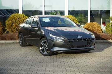 Hyundai Elantra VII Sedan 1.6 MPI 123KM 2023 Hyundai Elantra Bezwypadek Kamera Klima 2stref Tempomat AndroidCarPlay, zdjęcie 1