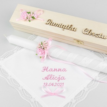 КРЕСТИТЕЛЬНЫЙ НАБОР ДЛЯ ДЕВОЧКИ - ВЫШИВКА, СВЕЧА, КОРОБКА, КАПЕЛЬНИК