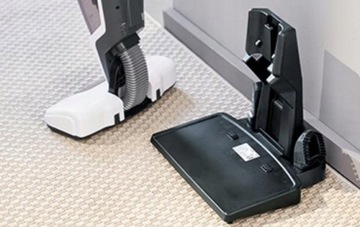 БЕСПРОВОДНОЙ ПЫЛЕСОС 2 В 1 СВЕТОДИОДНОЙ ТУРБОЩЕТКОЙ