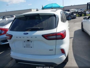 Ford Escape III 2023 Ford Escape St-Line 2023 2.5 Hybryda 163KM, zdjęcie 4