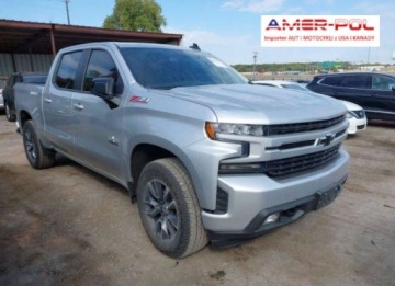Chevrolet Silverado II 2021 Chevrolet Silverado 2021, 5.3L, 4x4, RST, po gradobiciu 5.3 Benzyna 355KM