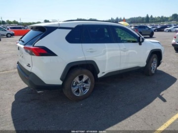 Toyota RAV4 V 2024 Toyota RAV4 2024 TOYOTA RAV4 HYBRID LE 2.6 Hybryda 176KM, zdjęcie 4