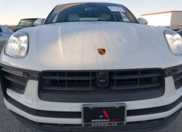 Porsche Macan 2023 Porsche Macan 2023, 2.0L, 4x4, po gradobiciu 2.0 Benzyna 261KM, zdjęcie 2