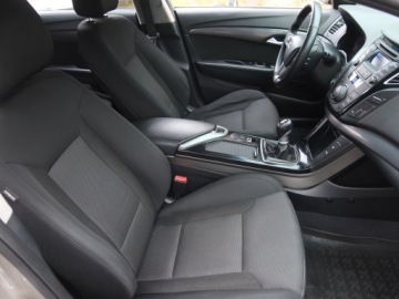 Hyundai i40 Kombi Facelifting 1.7 CRDi 141KM 2015 Hyundai i40 1.7 CRDi, Salon Polska, Serwis ASO, zdjęcie 8