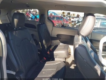 Chrysler Pacifica II 2018 Chrysler Pacifica CHRYSLER PACIFICA TOURING L 3.6 Benzyna 287KM, zdjęcie 9