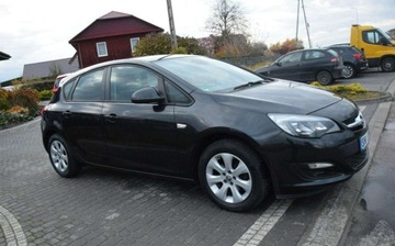 Opel Astra J GTC 1.4 100KM 2014 Opel Astra 1.4B 2014R 134 Tys Km Navi Sprowadzony Oplacony 1.4 Benzyna, zdjęcie 5