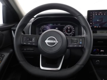 Nissan Qashqai III Crossover Facelifting 1.3 DIG-T MHEV 158KM 2025 Od ręki - N-Connecta 1.3 DIG-T mHEV 6MT 2WD 158KM, zdjęcie 6