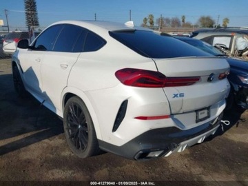 BMW X6 G06 2021 BMW X6 SDrive40I 2021 3.0l 3.0 Benzyna 335KM, zdjęcie 4