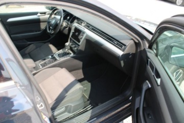Volkswagen Passat B8 Limousine Facelifting 1.5 TSI EVO 150KM 2019 Volkswagen Passat Salon Polska Comfor, zdjęcie 26