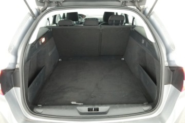 Peugeot 308 II SW 1.2 PureTech 130KM 2015 Peugeot 308 1.2 PureTech, Salon Polska, Navi, zdjęcie 10