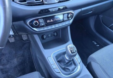 Hyundai i30 III Wagon Facelifting 1.0 T-GDI 120KM 2023 Hyundai i30 1,0 T-GDI 120KM Kombi - SMART - bezwypadkowy, GWARANCJA HYUNDA, zdjęcie 19