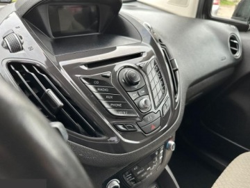 Ford Tourneo Courier I Mikrovan 1.0 EcoBoost 100KM 2014 Ford Tourneo Courier 1.0 EcoBoost Titanium 100KM 2014r, zdjęcie 20