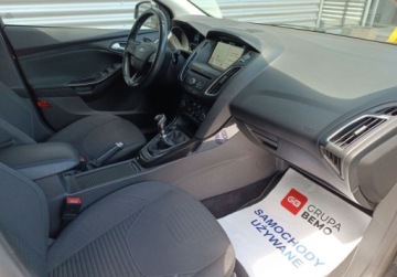 Ford Focus III Kombi Facelifting 1.5 TDCi 120KM 2017 Ford Focus 1.5 TDCI 120KM Titanium SerwisASO Vat-Marza Gwarancja 1.5 120KM, zdjęcie 11