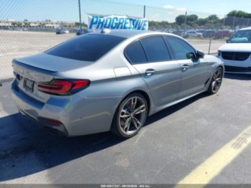 BMW Seria 5 G90-91 2023 BMW Seria 5 M550i xDrive 2023 4.4l 4.4 Benzyna 523KM, zdjęcie 3