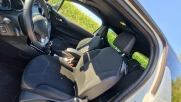 DS 3 Cabrio Facelifting 2015 (Citroen) 1.2 VTi PureTech 82KM 2015 Citroen DS3 89tys Km bezwypadek, zdjęcie 19