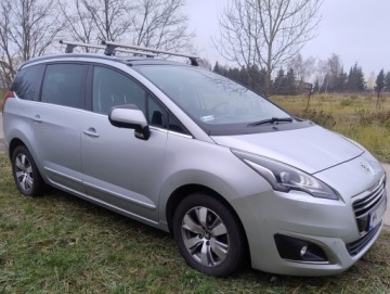 Peugeot 5008 I Minivan Facelifting 2.0 BlueHDi 150KM 2016 PEUGEOT 5008 (0U_, 0E_) 2.0 HDi 150 / BlueHDi 150 150 KM, zdjęcie 2