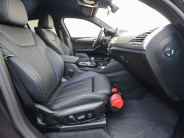 BMW X4 G02 SUV Facelifting 2.0 20d 190KM 2024 BMW X4 BMW X4 xDrive20d 2.0 Diesel 190KM, zdjęcie 28