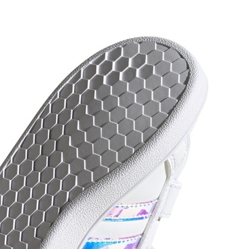 24 ДЕТСКАЯ ОБУВЬ ADIDAS VELCRO HOLOGRAM FW1276