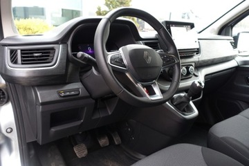 Renault Trafic III Combi 2.0 dCi  150KM 2025 Renault Trafic Bezwypadek SalonPL niski przebieg Kamera Tempomat 9os, zdjęcie 6