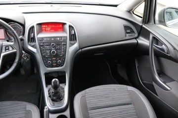 Opel Astra J Sedan 1.4 Turbo ECOTEC 140KM 2016 Opel Astra 1.4 T, Salon Polska, 1. Właściciel, zdjęcie 7