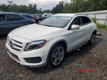 Mercedes GLA I 2015 Mercedes-Benz GLA 2015 r., 2,0L 250 4 MATIC 2.0 Benzyna 208KM, zdjęcie 2