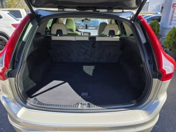 Volvo XC60 I SUV Facelifting 2.0 T5 DRIVE-E 245KM 2017 Volvo XC 60 2.0 Benzyna 245 KM, Panorama, Skóra,, zdjęcie 31