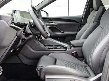 Audi Q5 II SUV Facelifting 2.0 40 TFSI MHEV 204KM 2025 AUDI Q5 TFSI quattro S line Suv 2.0 (204KM) 2025, zdjęcie 3