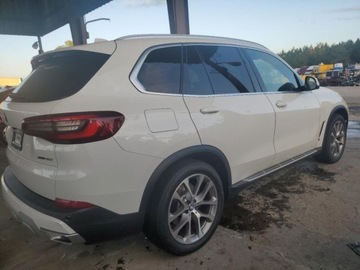BMW X5 G05 2023 BMW X5 XDrive40I 2023 3.0l 3.0 Benzyna 335KM, zdjęcie 3