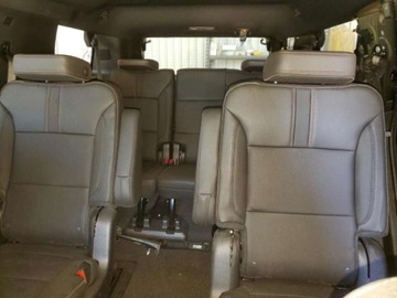 Chevrolet Tahoe GMT900 2023 Chevrolet Tahoe 2023, 5.3L, C1500 RST, od ubezpieczalni 5.3 Benzyna 355KM, zdjęcie 8