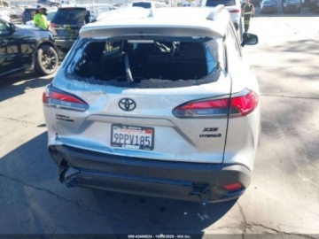 Toyota Corolla Cross 2024 Toyota Corolla Cross 2024 TOYOTA COROLLA CROSS HYBRID XSE 2.0 Hybryda 150KM, zdjęcie 3