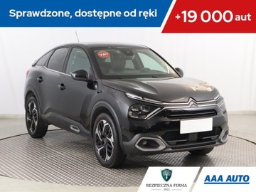 Citroen C4 III SUV 1.2 PureTech 130KM 2022 Citroen C4 1.2 PureTech, Salon Polska
