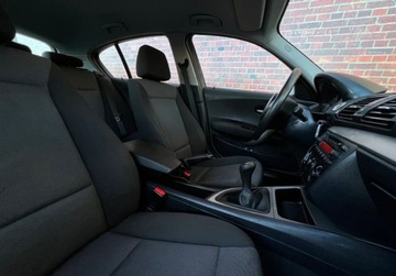 BMW Seria 1 E81/E87 Hatchback 5d E87 2.0 118d 122KM 2006 BMW Seria 1 Klima Alu Niski przebieg Gwarancja w cenie Warszawa VKKW 2.0, zdjęcie 12