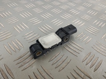 7L0909606C SENZOR SENSOR NÁRAZY VW PHAETON