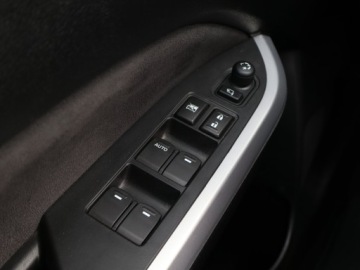 Suzuki Vitara III SUV 1.6 VVT 120KM 2016 Suzuki Vitara 1.6 VVT, Salon Polska, zdjęcie 16