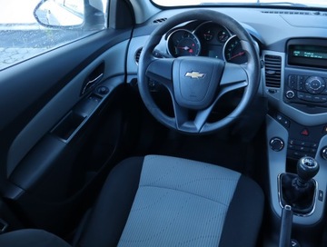 Chevrolet Cruze Sedan 1.6 16V DOHC 124KM 2012 Chevrolet Cruze 1.6 i 16V, Salon Polska, Klima, zdjęcie 4