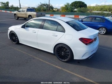 Mercedes Klasa A W177/V177 2019 Mercedes-Benz Klasa A A 220 2.0 Benzyna 188KM, zdjęcie 3