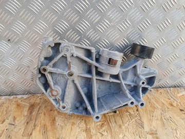 WSPORNIK ALTERNATORA CANTER FUSO 504371326