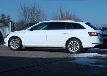 Skoda Superb III Kombi 2.0 TDI 150KM 2018 Skoda Superb 2,0 TDi DSG7 Ambition Plus Krajowy ACC Keyles El.Klapa Carplay, zdjęcie 30