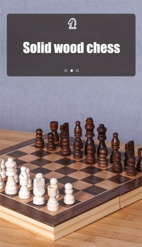 Огромная деревянная шахматная игра для двух игроков.