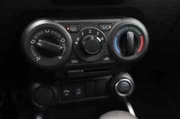 Suzuki Ignis III 2021 Suzuki Ignis 1.2 Hybrid, Salon Polska, Serwis ASO, zdjęcie 15