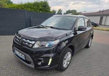 Suzuki Vitara III SUV 1.6 DDiS 120KM 2015 Suzuki Vitara Swiezo sprowadzonyZarejestrowany 4x4 1.6 Diesel 120KM, zdjęcie 1