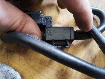ВАКУУМНЫЙ КЛАПАН VW AUDI 06F906283F