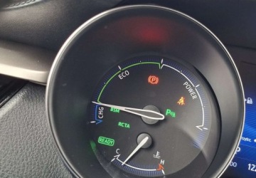 Toyota C-HR I Crossover Facelifting 1.8 Hybrid 122KM 2020 Toyota C-HR Toyota C-HR 1.8 Hybryda 122KM, zdjęcie 17