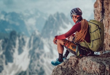 Умные часы SUUNTO Вертикальные титановые солнечные часы песочного цвета