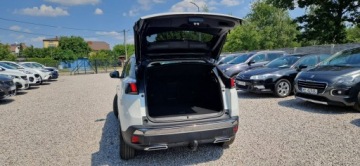 Peugeot 3008 II Crossover 1.5 BlueHDI 130KM 2020 Peugeot 3008 Bezwypadkowy BlueHDi 130 Acitve Pack, zdjęcie 8