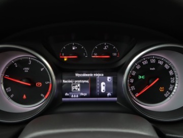 Opel Insignia II Sports Tourer 1.6 CDTI 136KM 2018 Opel Insignia 1.6 CDTI, Salon Polska, Serwis ASO, zdjęcie 10