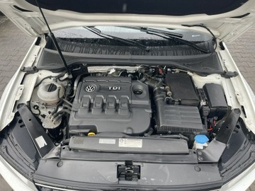 Volkswagen Passat B8 Variant 2.0 TDI 150KM 2015 Volkswagen Passat Automat Podgrzewanie Klimatronik, zdjęcie 11